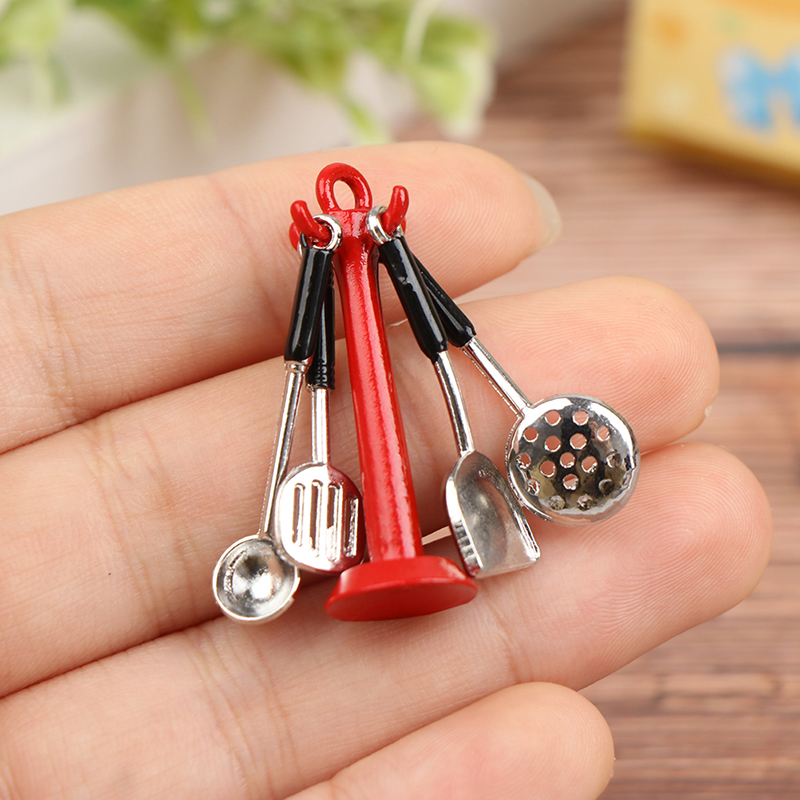 Kids Toys Kitchen Set - 1:12 دمية أدوات المطبخ العمودي معلقة